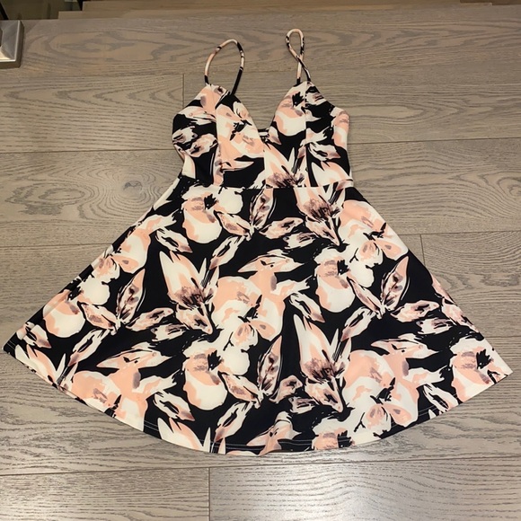 Women’a pinup dress - Picture 1 of 1